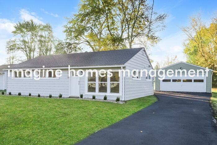 1910 Dooridge Dr - Photo 4 of 16