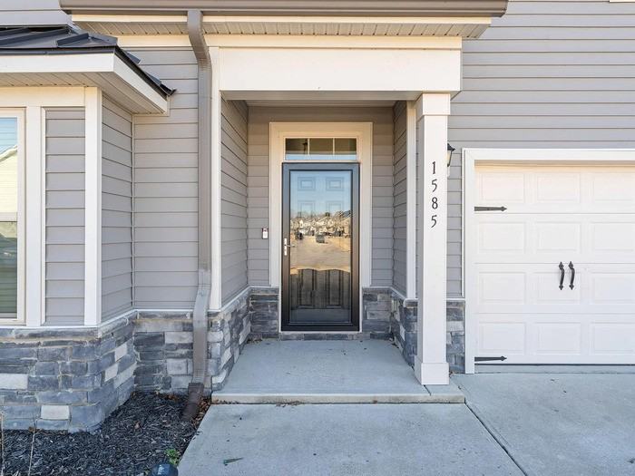 1585 Sage Tree Dr - Photo 4 of 41