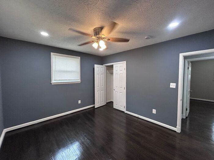 99 Walnut Ave - Photo 7 of 12