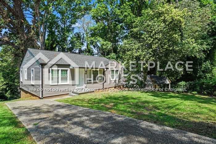 2801 Palm Dr - Photo 4 of 28