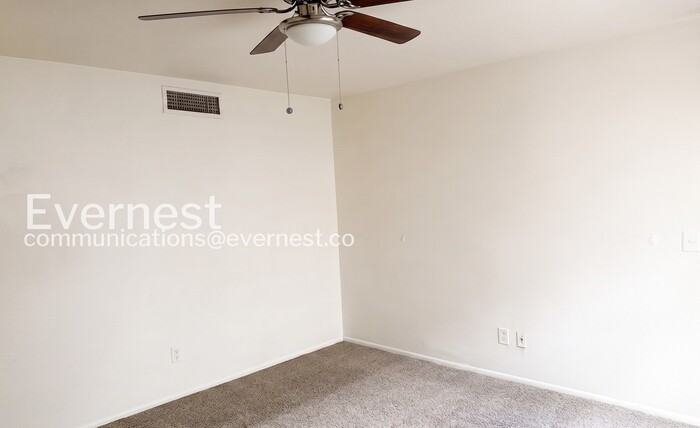 848 N 86th Pl - Photo 5 of 28