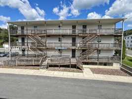 featured image of 8 Bob Cat Ct #3