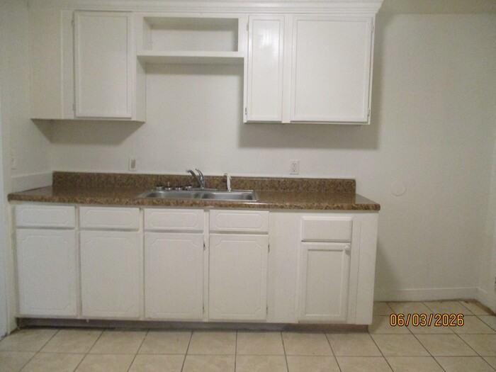 145 Lore St Sw #145 - Photo 4 of 12