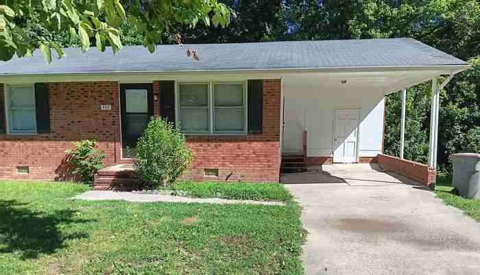 409 Russell St #409