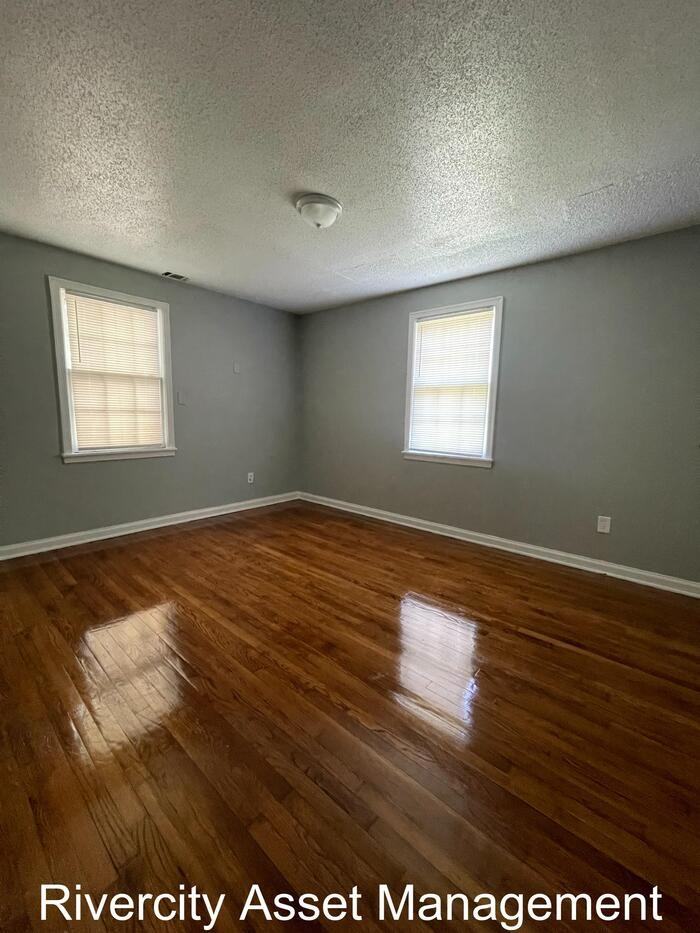 4317 Ferndale Rd - Photo 7 of 8