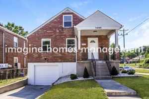 featured image of 3999 S Whetzel St