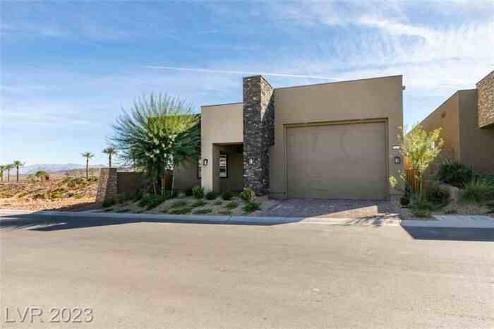 37 Charlotte Ridge Pl - Photo 2 of 50