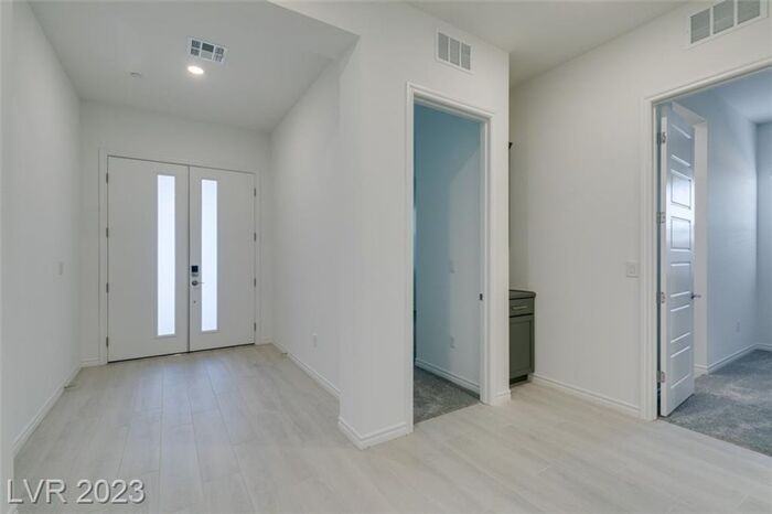 37 Charlotte Ridge Pl - Photo 4 of 50