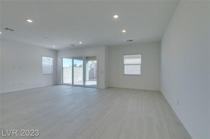 37 Charlotte Ridge Pl - Photo 6 of 50