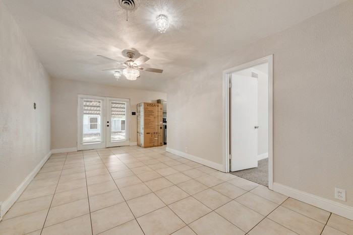 3404 Gray Dr - Photo 5 of 19