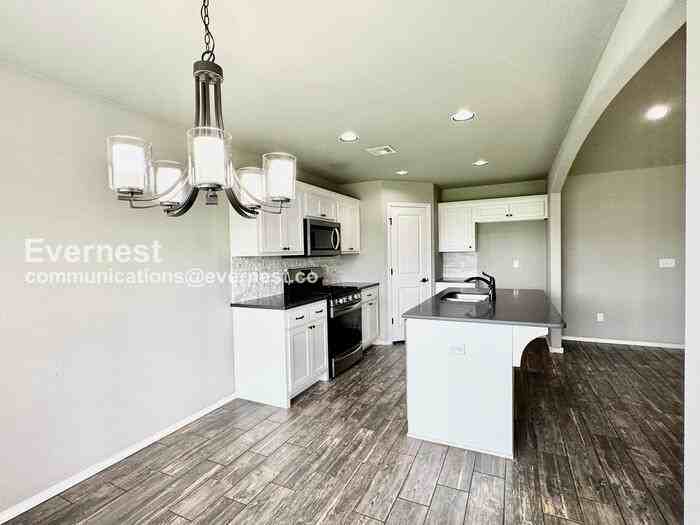 3440 E Sandusky St - Photo 3 of 28