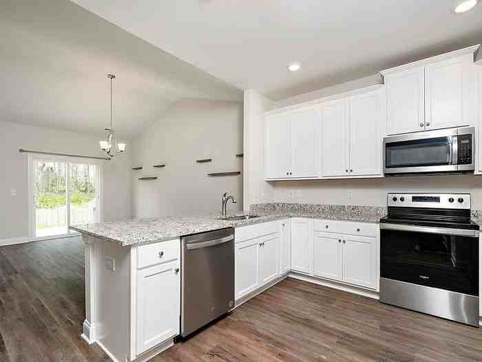 485 Access Dr - Photo 3 of 14