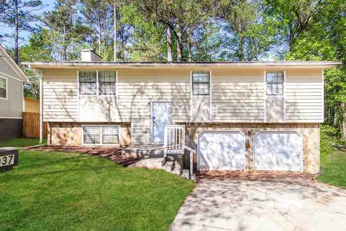 2037 Mallard Way - Photo 2 of 23