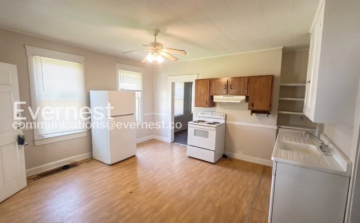 6401 Gertrude Ave #R - Photo 2 of 28
