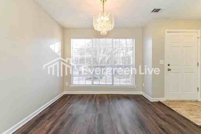 3431 Hollow Oak Dr - Photo 4 of 15