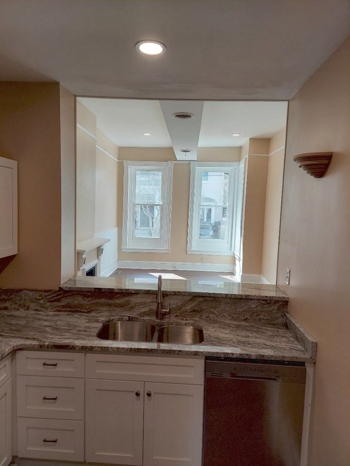 730 Yarmouth St #1 - Photo 5 of 16