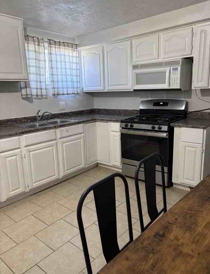 1486 N Hill Field Rd - Photo 3 of 13