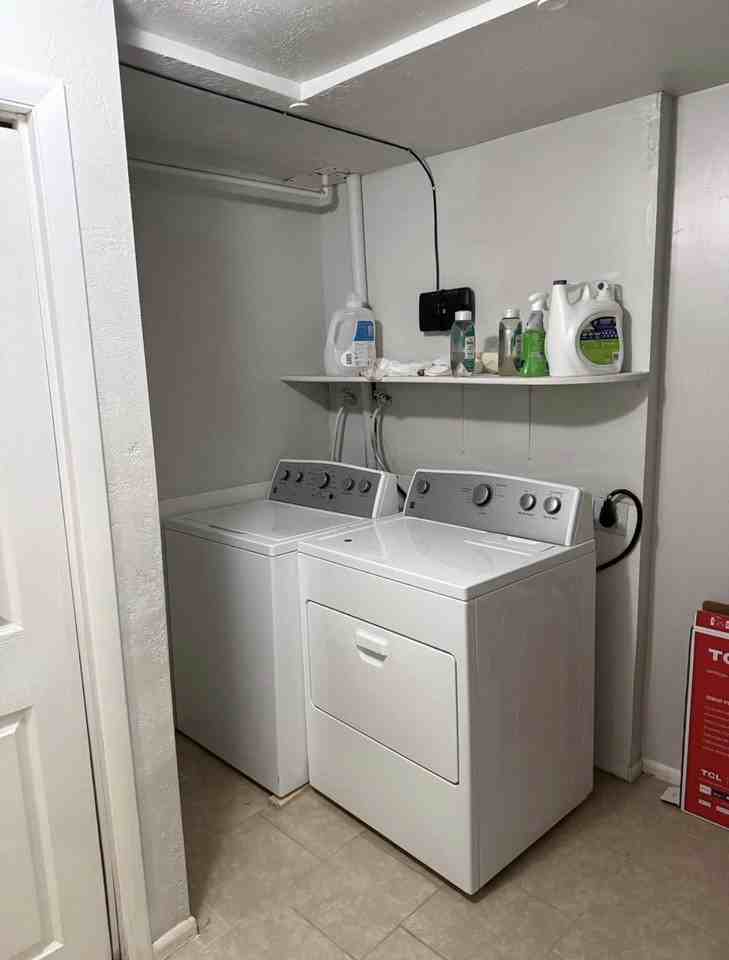 1486 N Hill Field Rd - Photo 6 of 13