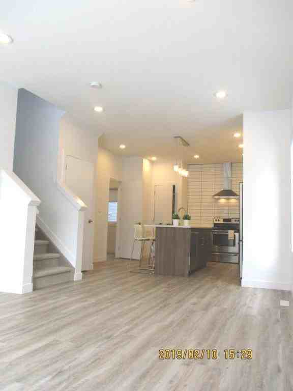 7427 106 St Nw - Photo 4 of 30