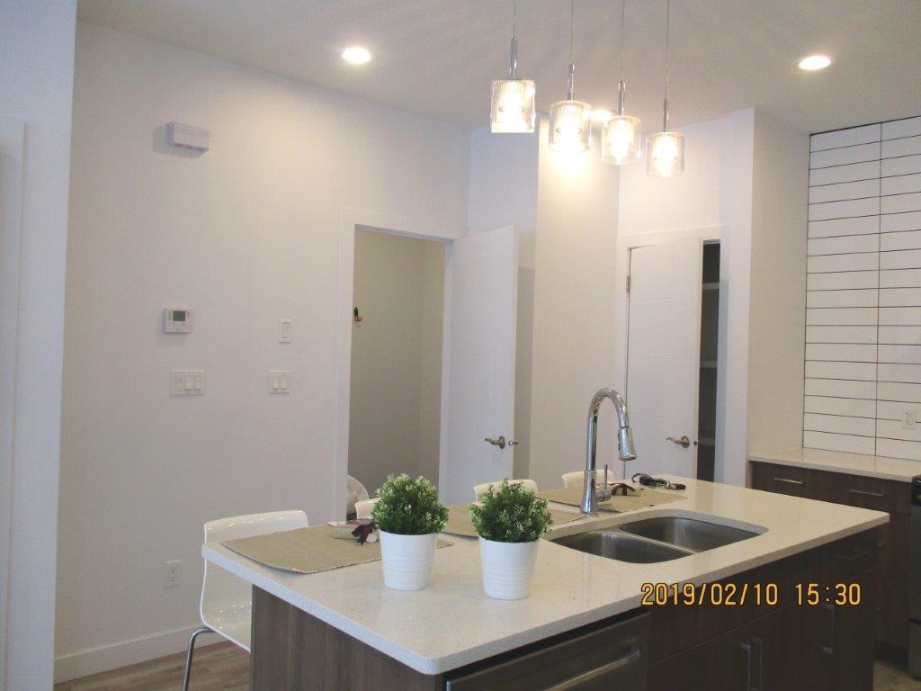 7427 106 St Nw - Photo 6 of 30