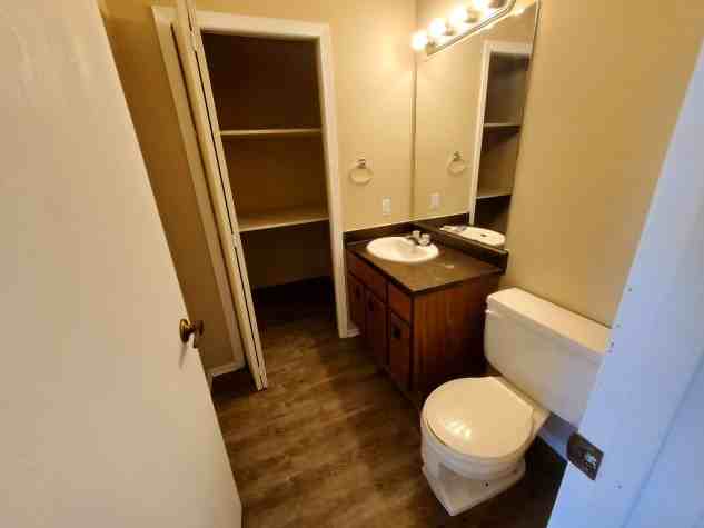 Bright 2 Bed 4 - Photo 2 of 17