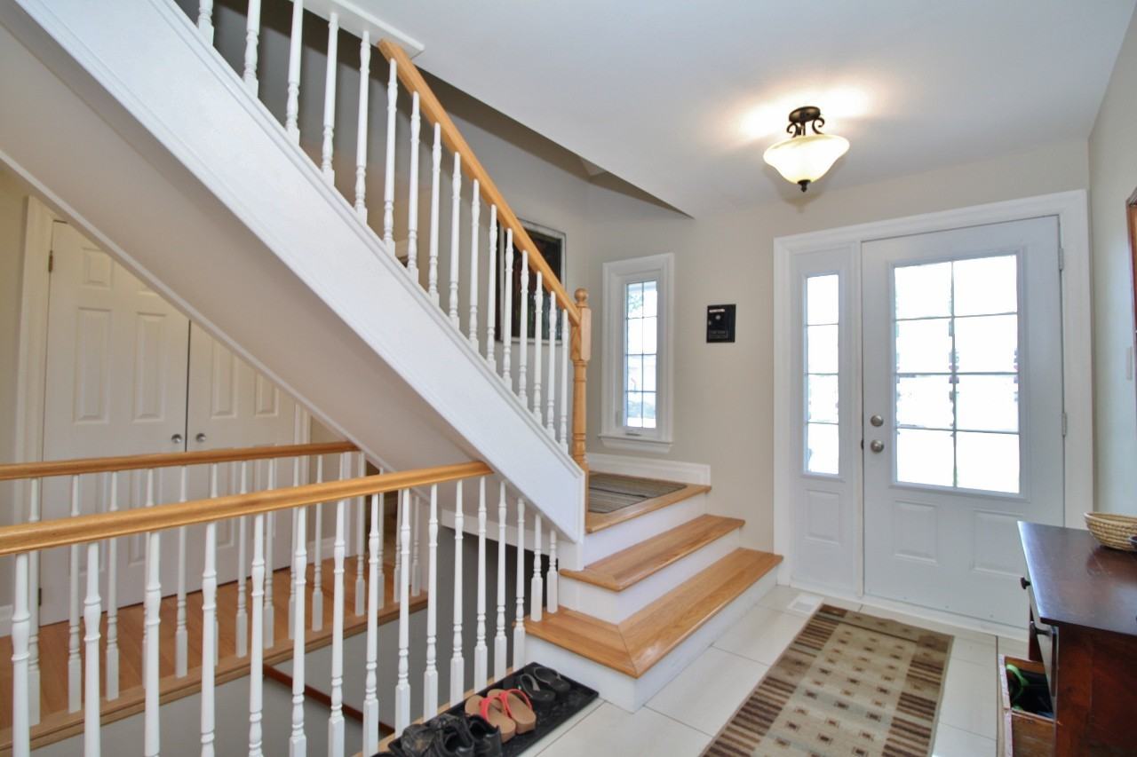 17 Horner Dr - Photo 2 of 30