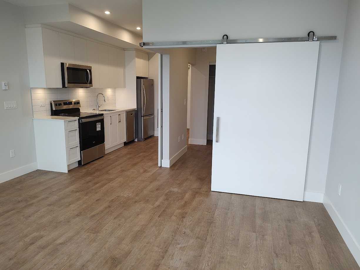 1930 Starling Drive #303 - Photo 5 of 16