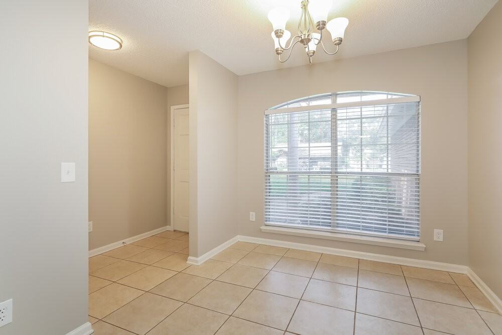 1804 Sherwood Dr - Photo 7 of 16