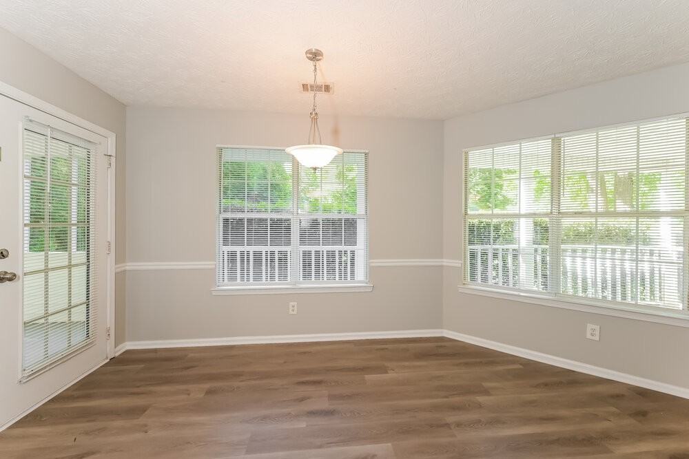 340 Christian Woods Dr - Photo 5 of 16