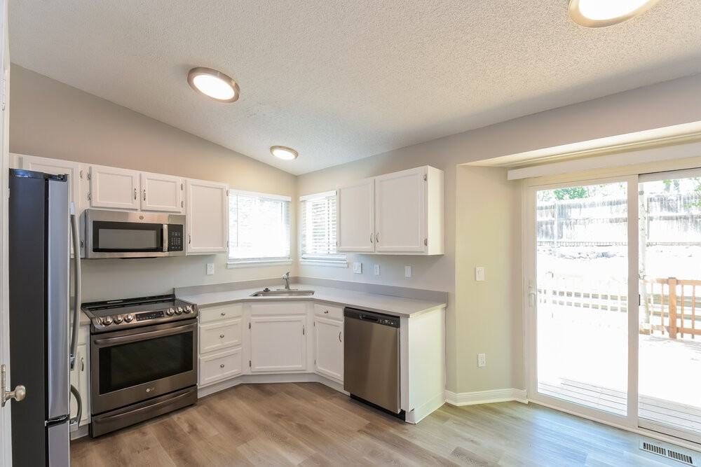 5763 S Quatar Cir - Photo 6 of 17