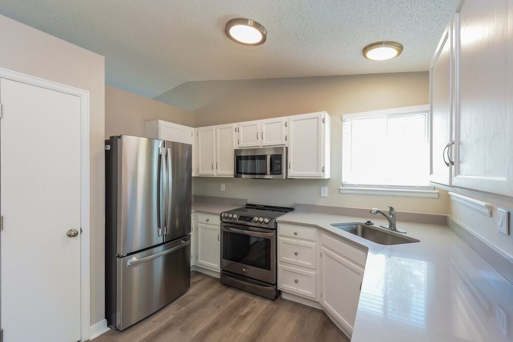 5763 S Quatar Cir - Photo 7 of 17