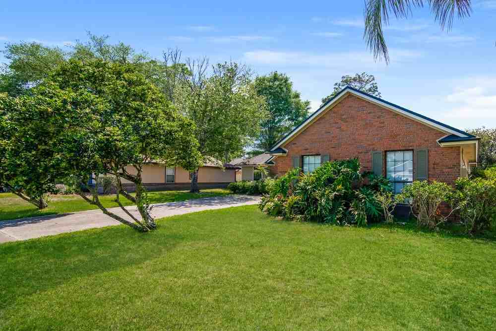 8536 Iron Mill Ct - Photo 3 of 25