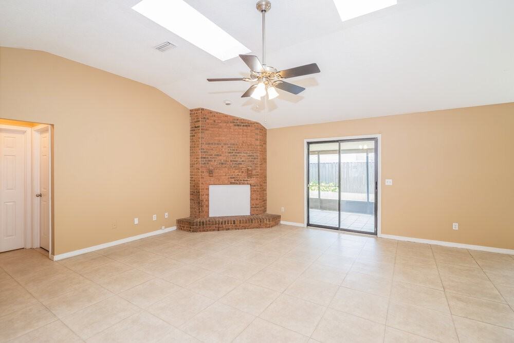 8536 Iron Mill Ct - Photo 5 of 25