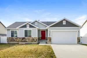 featured image of 4621 S West Park Dr