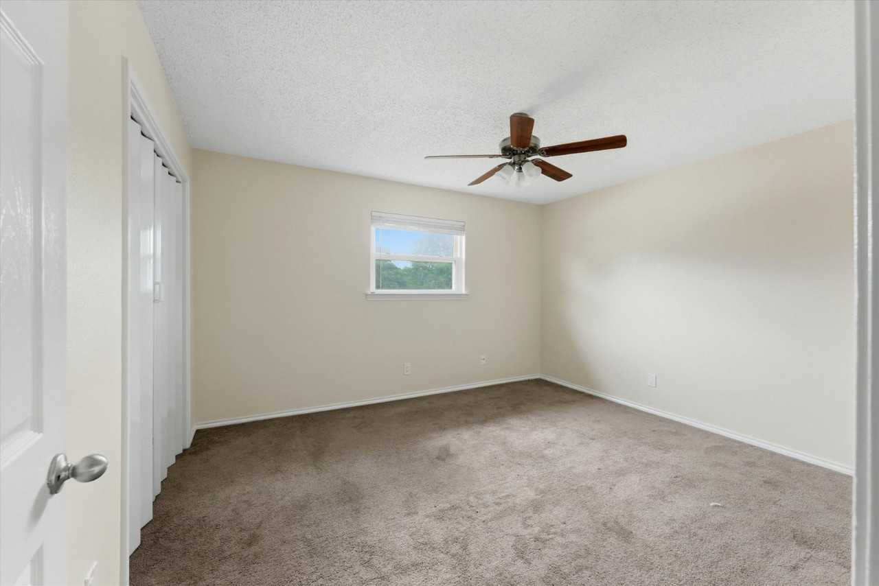401 N 7th St Unit C - Photo 6 of 10