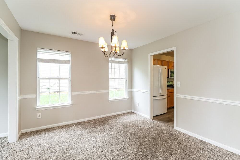 4625 Canipe Dr - Photo 7 of 17