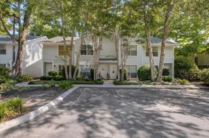 featured image of 252 Howle Ave