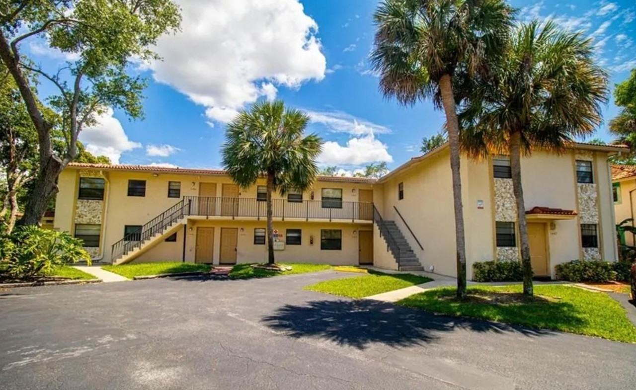11430-11442 Building Coral Springs - Photo 3 of 23