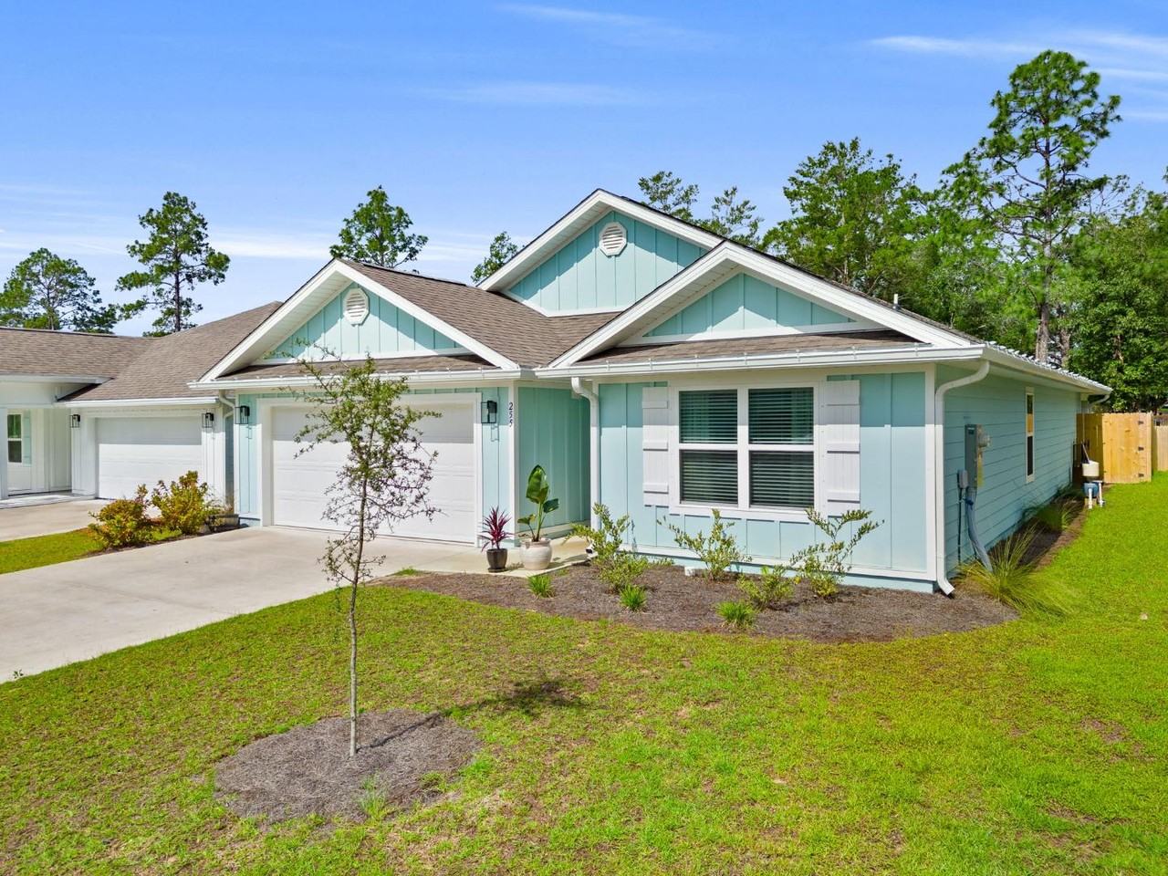 255 Eunola Ln - Photo 2 of 11