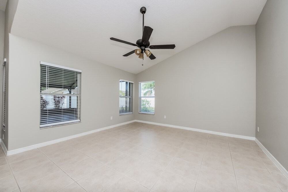 4660 Huron Bay Cir - Photo 3 of 16