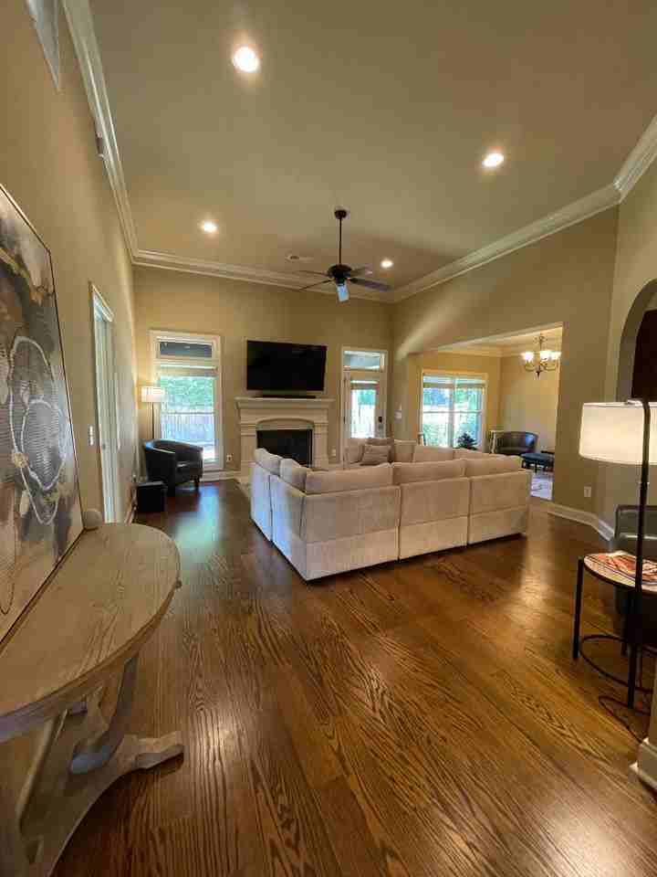 764 Oakdale Dr - Photo 7 of 12