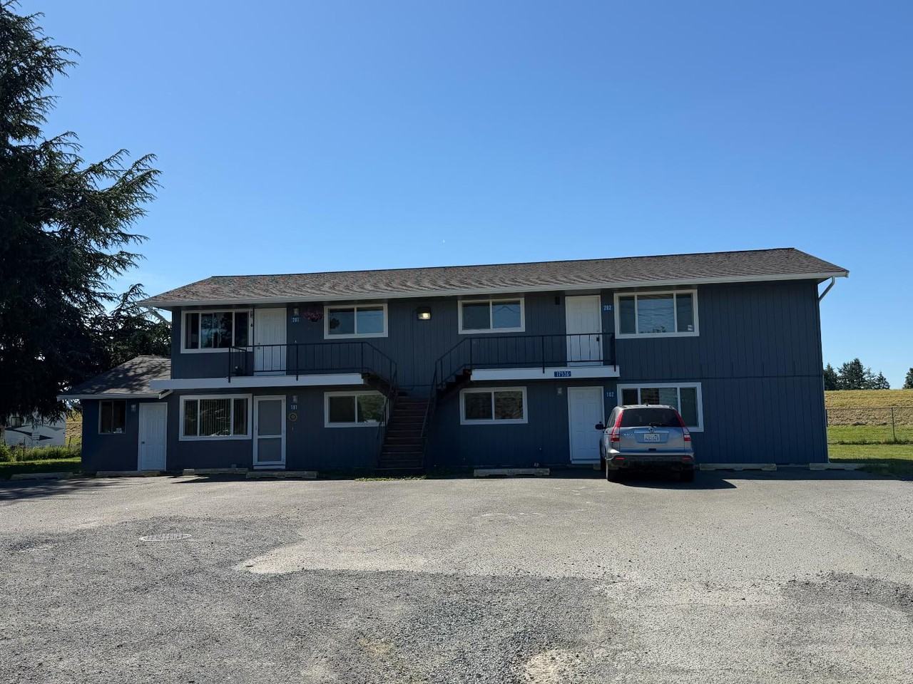 17536 Bennett Road, Apt. 202, Mount Vernon, WA 98273 - Photo 2 of 6