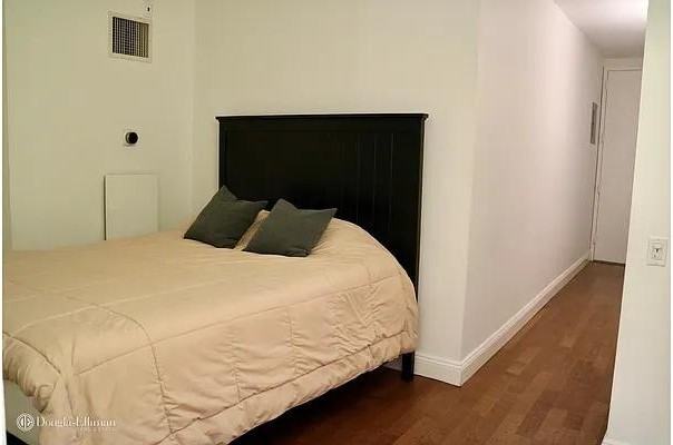Greenwich St #514 - Photo 5 of 20
