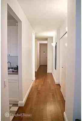 Greenwich St #514 - Photo 6 of 20