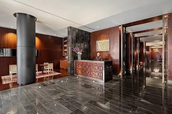 Greenwich St #629 - Photo 7 of 17