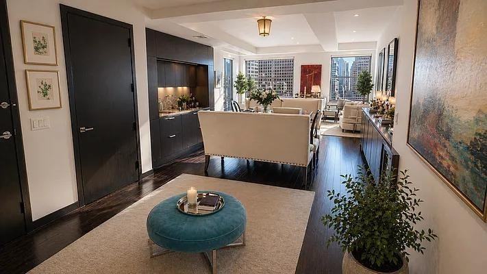 Pine St #1204 - Photo 3 of 20