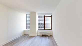 Hanover Sq #9E - Photo 1 of 1