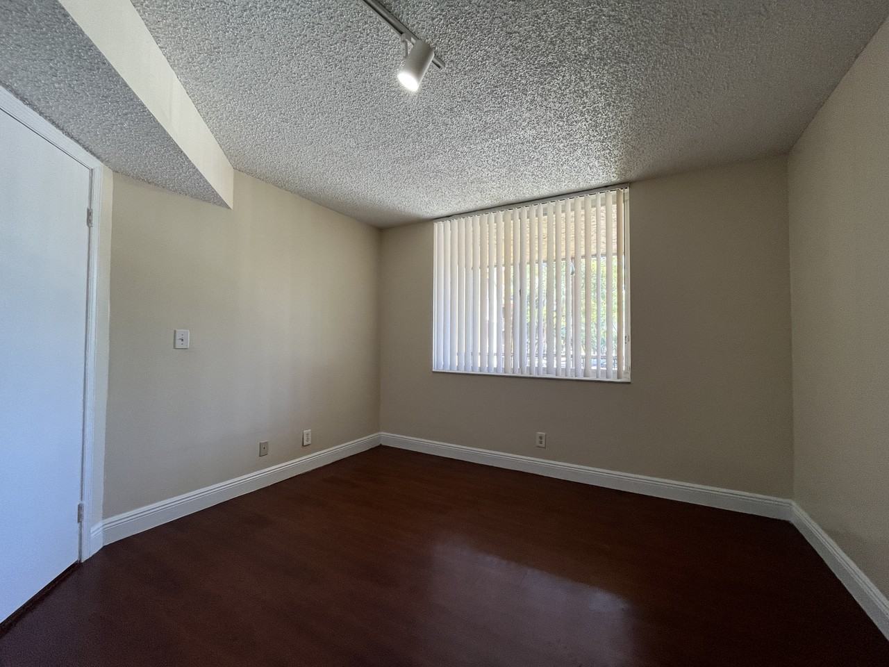 4015 W Mcnab Rd #499 - Photo 5 of 17