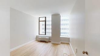 Hanover Sq #8H - Photo 1 of 1