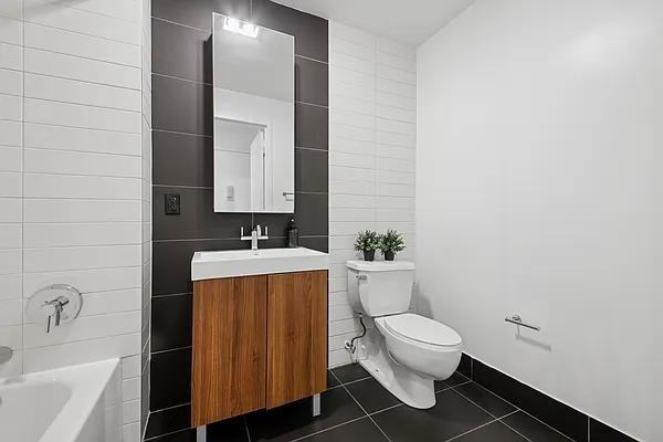 John St #2007 - Photo 2 of 20
